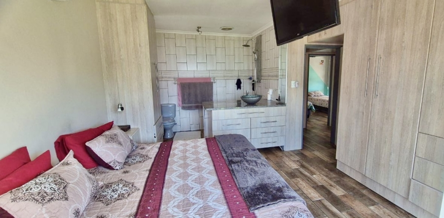 3 Bedroom Property for Sale in Rowallan Park Eastern Cape